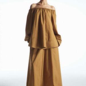 NEW COS oversized cotton off the shoulder blouse   Size 36